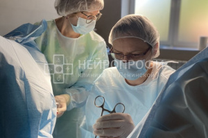 Гинеколог-хирург  Быкова НВ, операция всегда требует полного сосредоточения.jpg